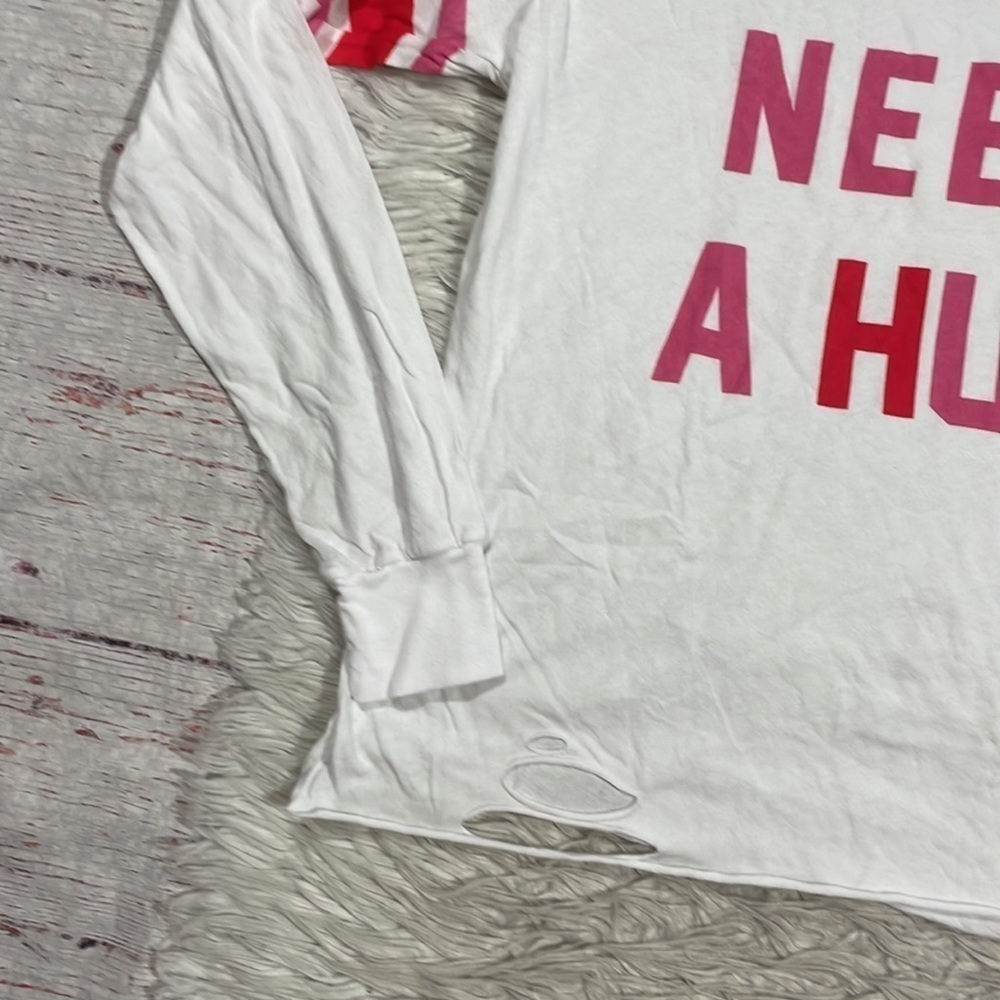 Wildfox White Long Sleeve "I Need A Hug" Tee with Pink Lettering - Picture 4 of 10